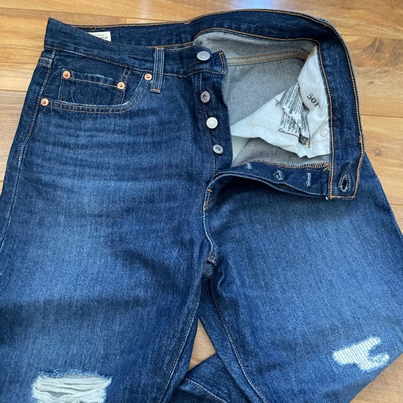 LEVI'S STRAUSS & CO ORIGINAL RIVETED BLUE JEANS - Picture 5 of 11